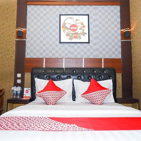 Oyo 822 Hotel Mukti Jaya Purwokerto Zewnętrze zdjęcie