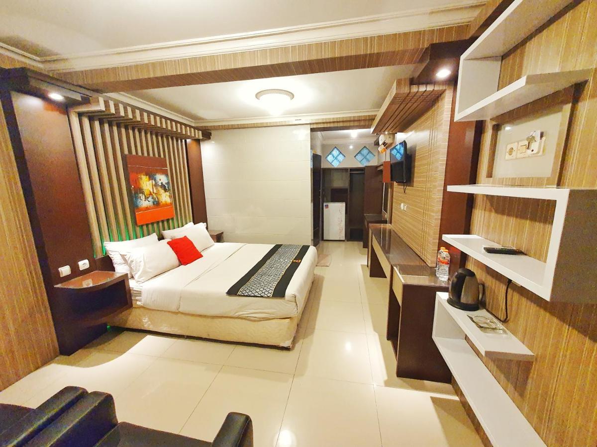 Oyo 822 Hotel Mukti Jaya Purwokerto Zewnętrze zdjęcie