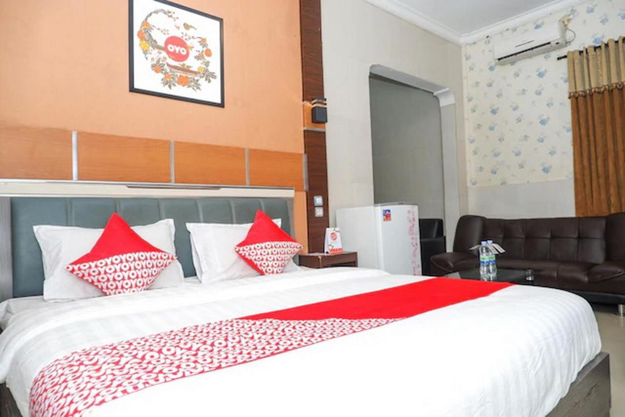 Oyo 822 Hotel Mukti Jaya Purwokerto Zewnętrze zdjęcie