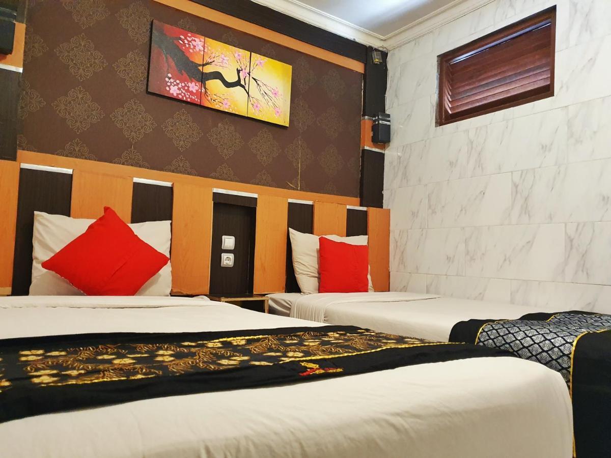 Oyo 822 Hotel Mukti Jaya Purwokerto Zewnętrze zdjęcie