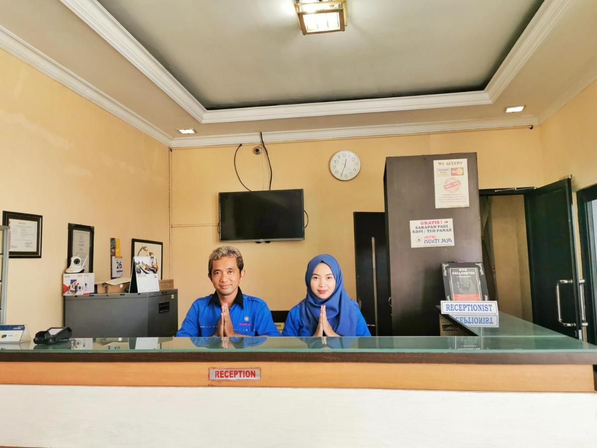 Oyo 822 Hotel Mukti Jaya Purwokerto Zewnętrze zdjęcie